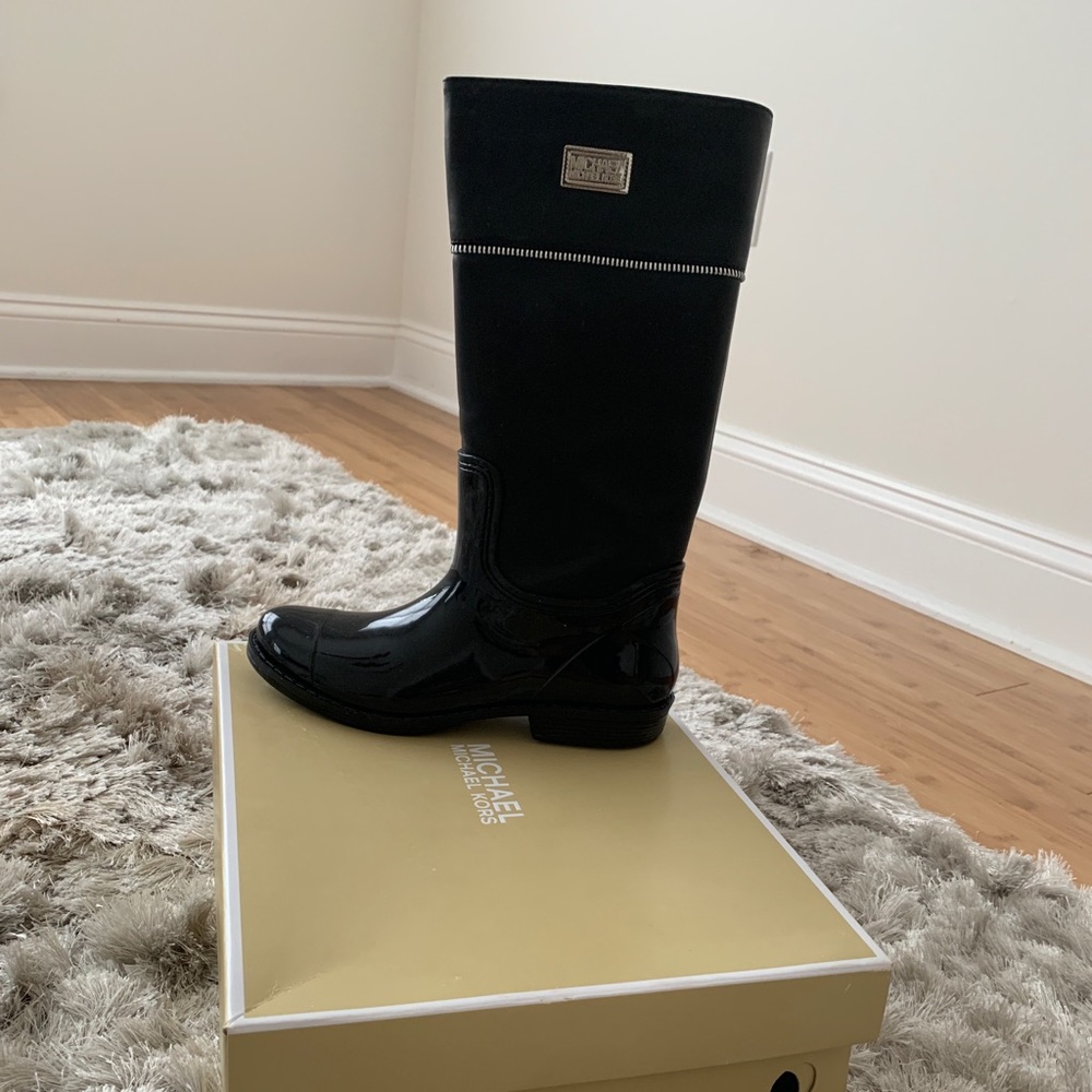 Michael Kors Rainboots